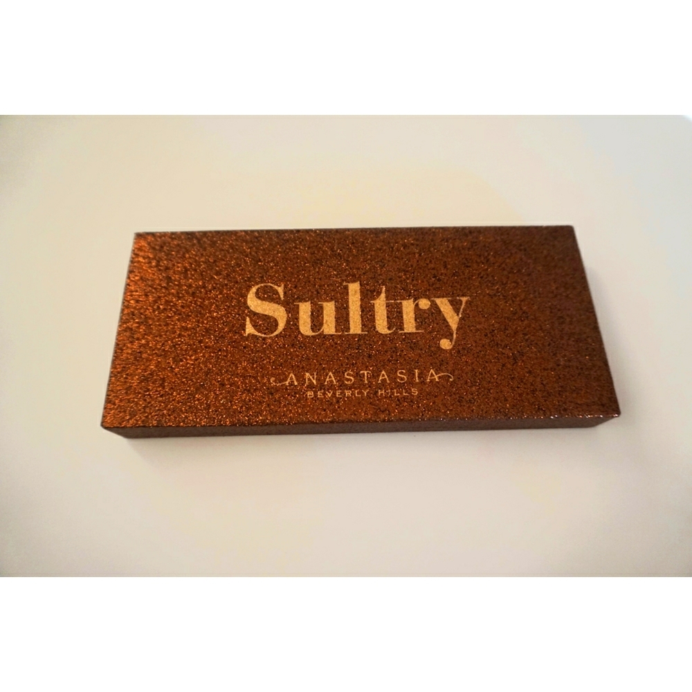 ANASTASIA BEVERLY HILLS SULTRY EYESHADOW PALETTE